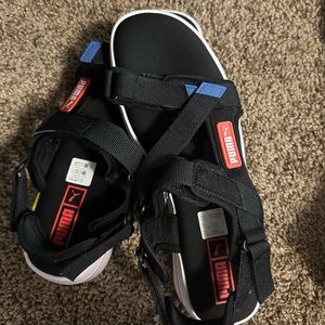 Brand New Puma sandals didn’t wear them for intended purpose